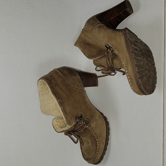 Audrey Brooke Roxy 2 Bootie - Picture 5 of 10